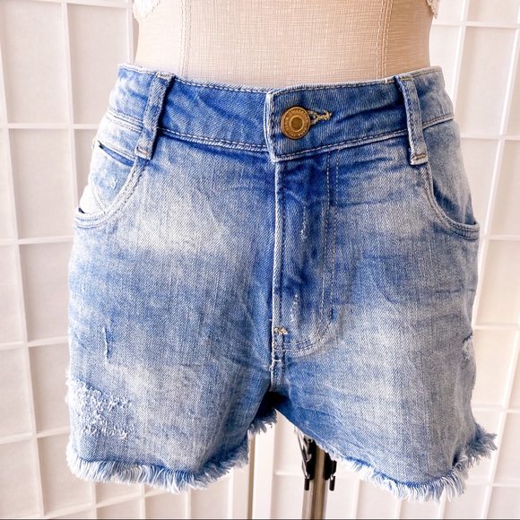 ZARA TRF DENIM High Rise Cutoff Shorts - Picture 4 of 10